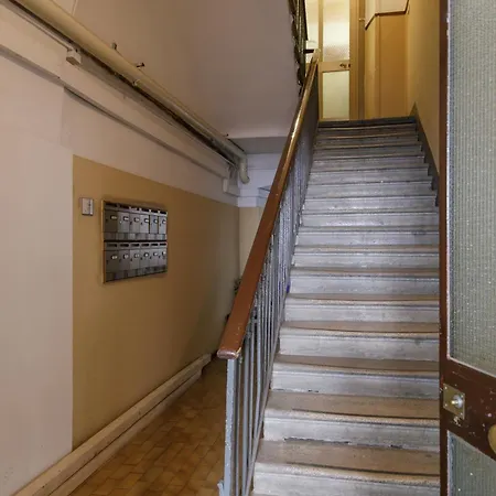 Pietra, Legno E Versi, Casa Carducci A דירה